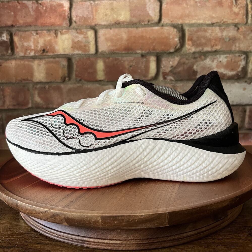Saucony Endorphin Pro 3 Race Running Knit Women’s 10 White Black Shoes Sneakers